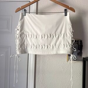WITH JEAN white lace up tie detail micro mini skirt